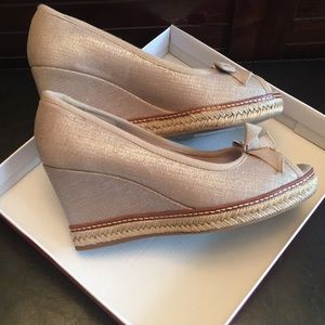 NWT Tory Burch Jackie Metallic Wedge